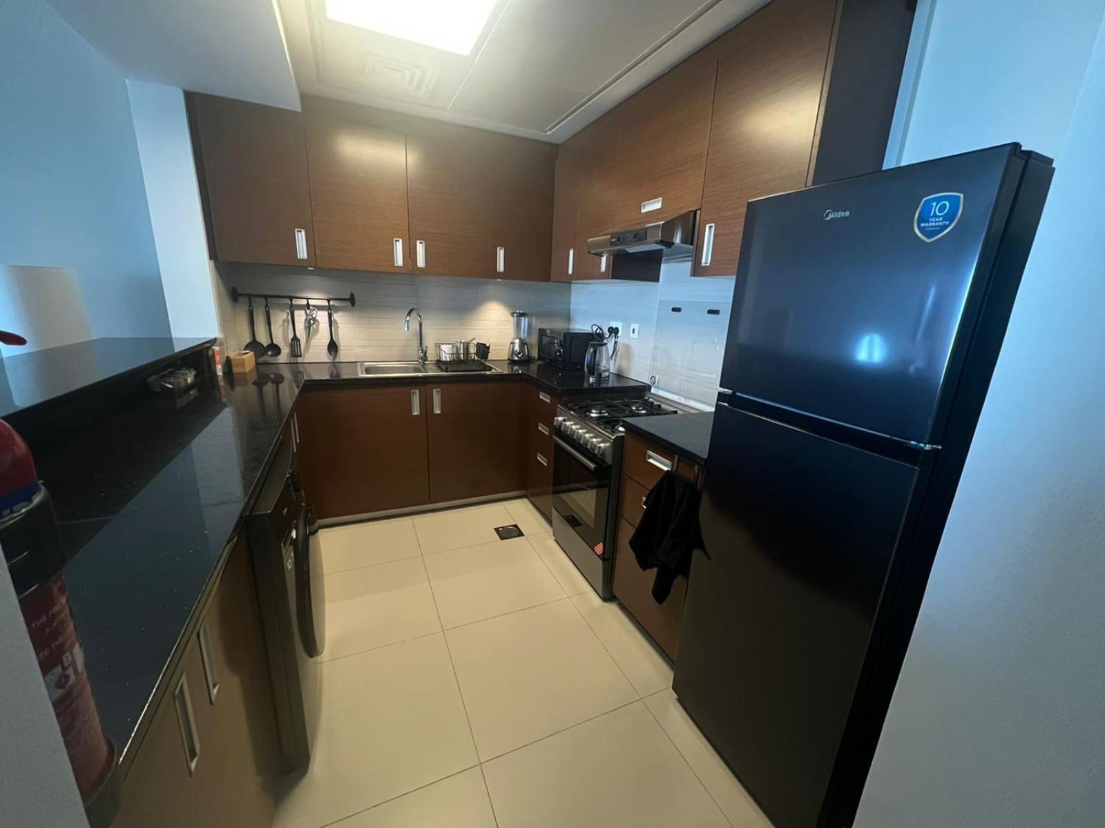 Dinar Home Abu Dhabi Eksteriør bilde
